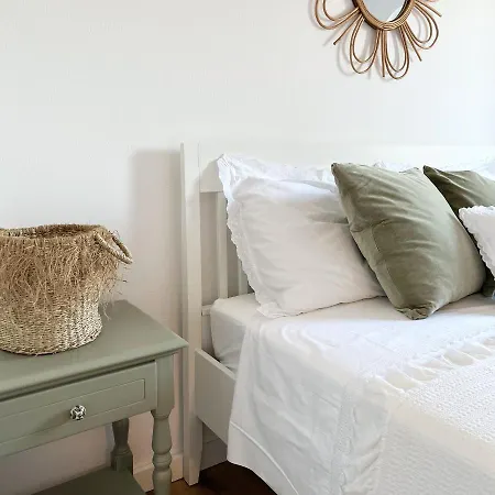 Island House Osljak *